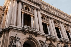 Экскурсия по Парижу на классическом кабриолете