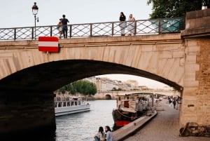 Экскурсия по Парижу на классическом кабриолете