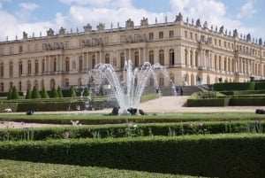 Half Day Versailles Palace & Gardens Tour From Versailles