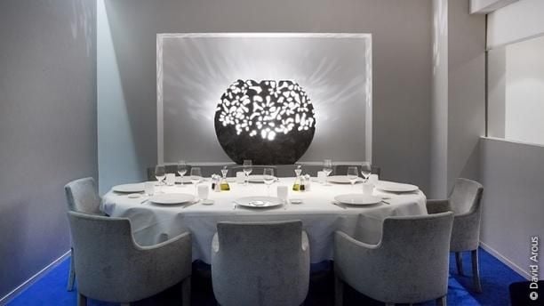 Helen Restaurant Paris 8