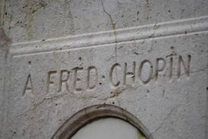 Paris: Visita guiada ao cemitério Pere Lachaise em francês