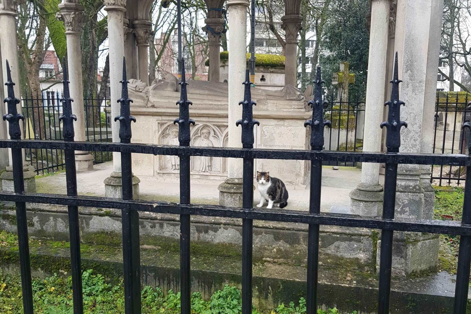Père-Lachaise: historias y misterios contados por un actor.