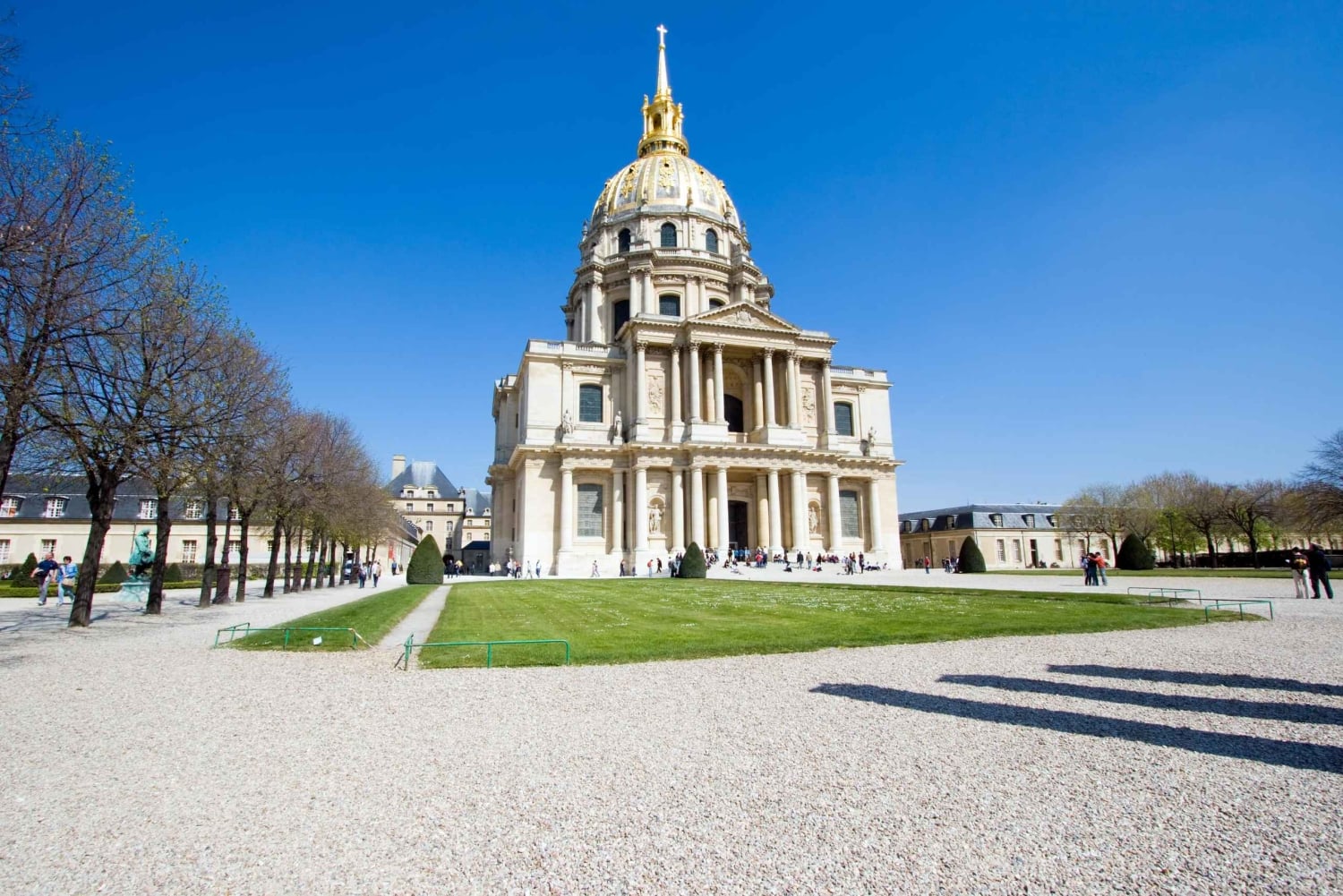 Les Invalides: Royal Hospital to Napoleon's Tomb