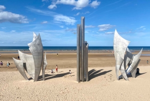 メルセデスで行く、ガイド付きモン・サン＝ミシェル＆Dデイのプライベートツアー