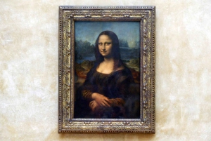 ルーヴル美術館ガイド付き宝探し（ご家族とお子様向け