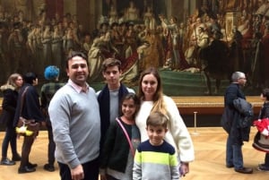 Louvre Museum Child-Friendly Private Tour for Families