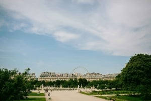 Louvre Museum: Skip the Line Entry Ticket Pop Culture Tour