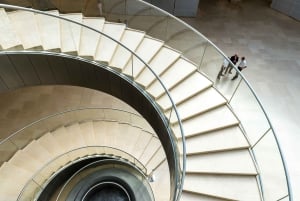 Museo del Louvre: tour guidato per piccoli gruppi con ingresso prioritario