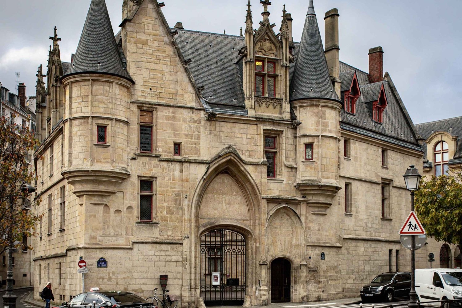 Tour a piedi del Marais: gli intrighi dei re di Francia