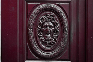 Tour a piedi del Marais: gli intrighi dei re di Francia