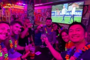 Marselha Pub Crawl: Explora à noite, conhece, convive e festeja