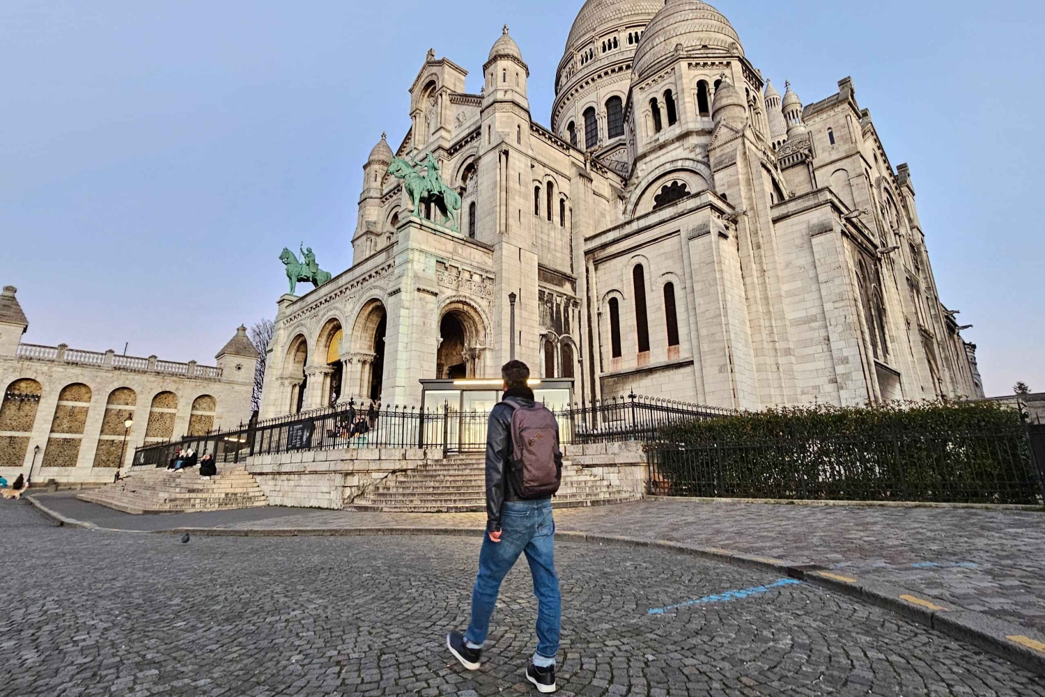 Montmartre före folkmassorna: Rundvandring & frukost