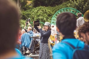 Montmartre en chansons: wycieczka z profesjonalną piosenkarką