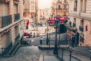Paris: Montmartre Montmartre Rundvandring med Officiell Lokal Guide