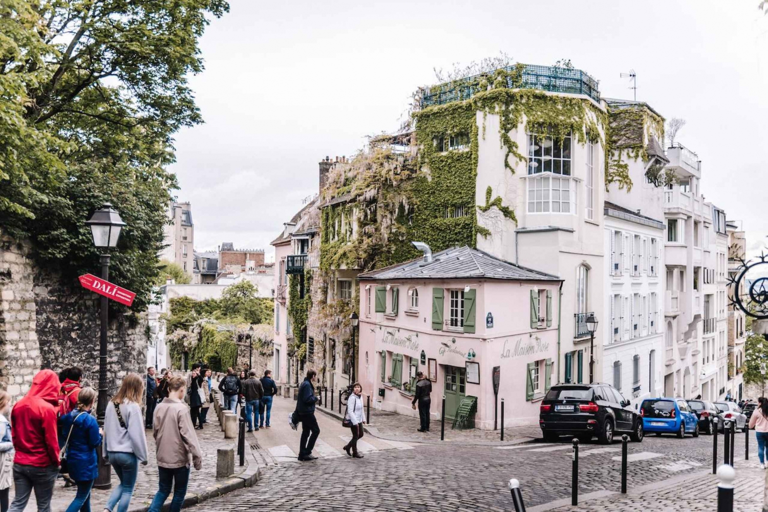 Montmartre, Paris: The Locals' Favorite Arrondissement