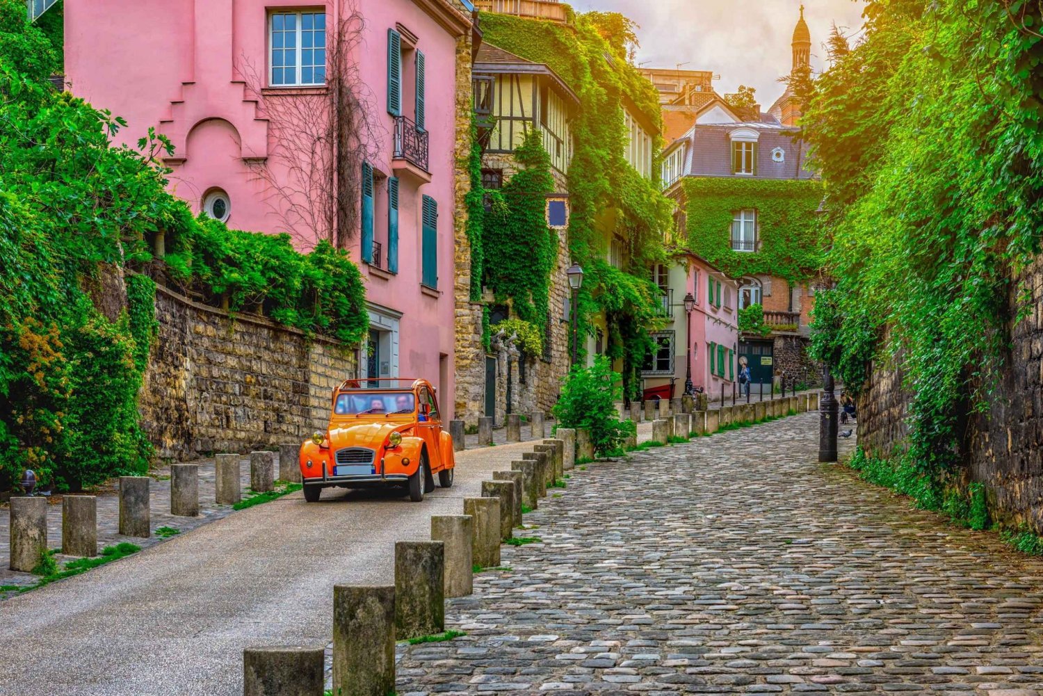 Montmartre & Sacré Coeur: 2.5-Hour Walking Tour