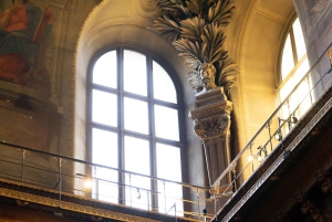 Nat på Louvre-museet: 6 personer Max guidet udforskning