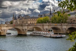 Notre-Dame-katedralen med reservert adgang og utvendig omvisning