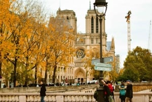 Notre-Dame: Führung durchs Innere und Äußere mit Reliquien