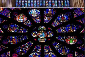 Notre-Dame: Führung durchs Innere und Äußere mit Reliquien
