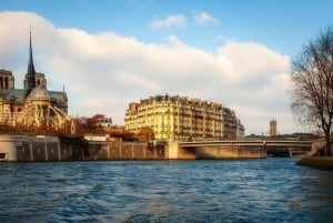 Notre-Dame: Führung durchs Innere und Äußere mit Reliquien