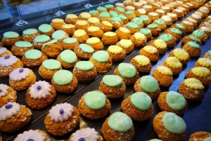 Notre-Dame utendørs tur med bakverk og inngang til Sainte-Chapelle