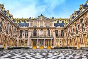 Palace Of Versailles Tour With Optional Meet and Greet