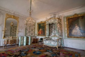 Palace of Versailles private tickets + transfer from Paris