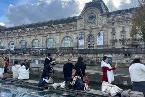 Paris: 1-stündige Seine-Kreuzfahrt mit Abfahrt vom Eiffelturm