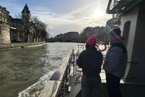 Paris: 1-stündige Seine-Kreuzfahrt mit Abfahrt vom Eiffelturm