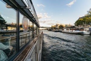 パリ：1時間の観光クルーズと3コースのビストロディナー