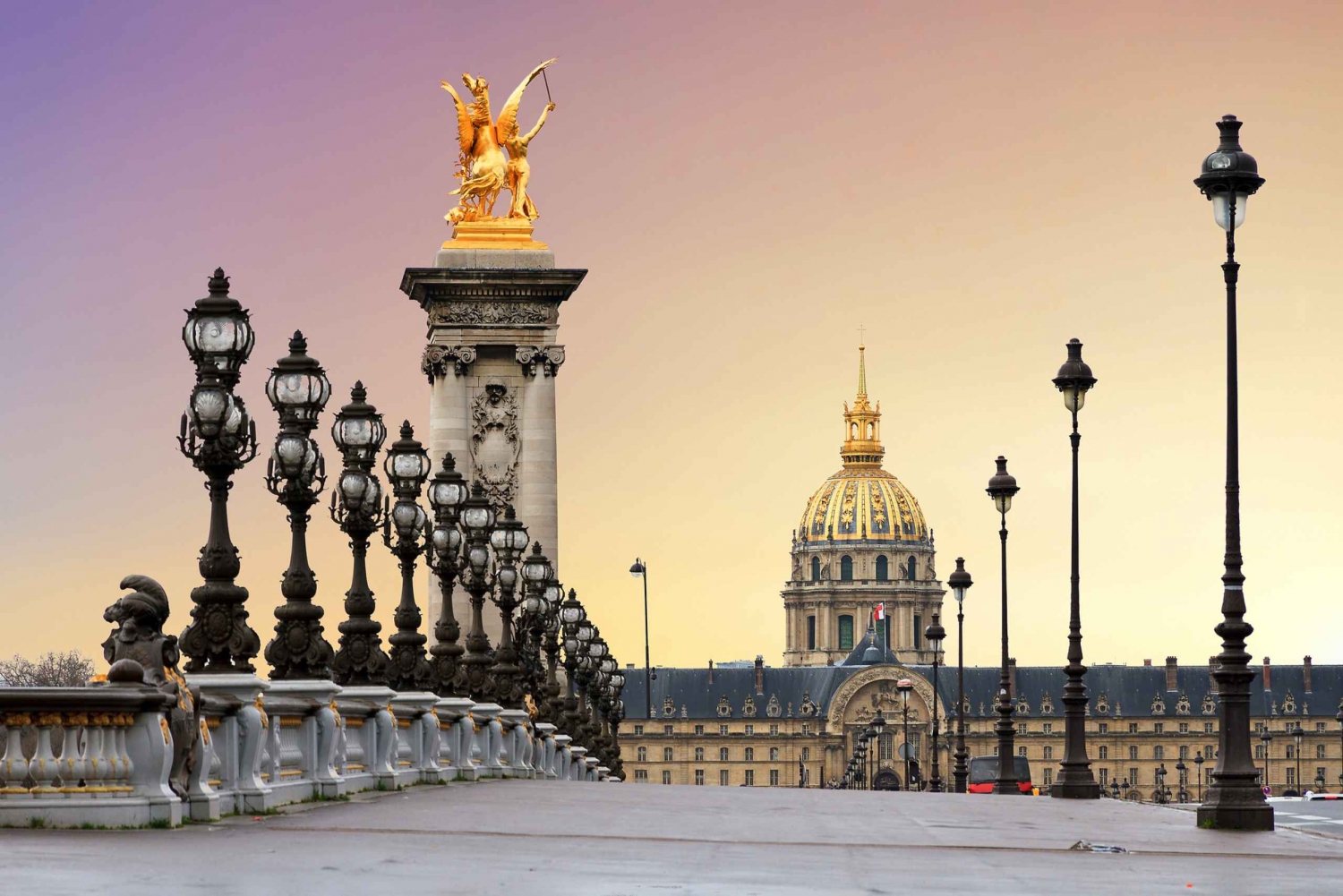 Paris: 2.5-Hour Private City Highlights Kickstart Tour