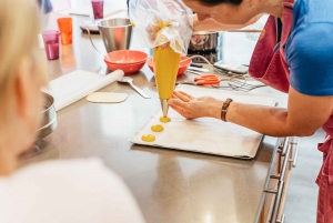 Paris: Create Macarons with Pâtisserie Chef Noémie