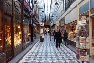 Paris : visite privée de 2 heures de Passages en allemand