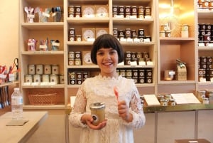 Paris: 2-Hour Sweet & Chocolate Family Tour with Tastings