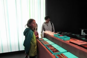 Paris: 2-Hour Sweet & Chocolate Family Tour with Tastings