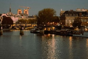 Paris: 3-dagars privat guidad rundtur med skräddarsydd resplan