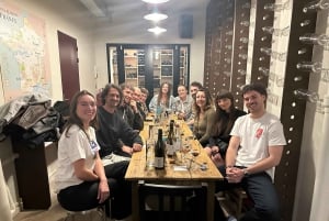 Curso de enología en París: 5 vinos, 1 sumiller y aperitivos