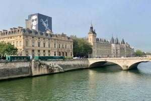 Paris – en mindeværdig dagstur med afhentning på hotellet