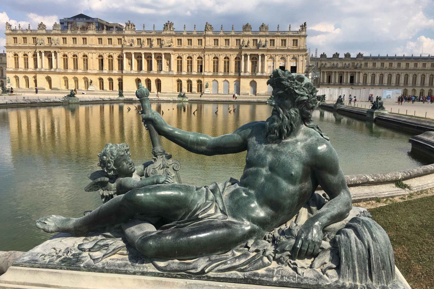 Paris and Versailles Palace: Full day private guided Tour