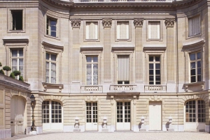 Paris Audioguide - TravelMate app for your smartphone
