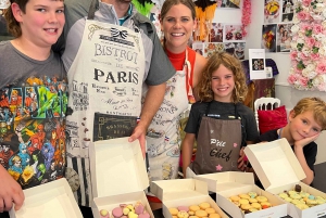 Paris : Bake and design your own macarons