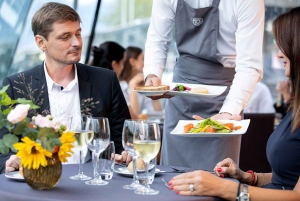 Paris: Bastille Day Celebration Cruise with 5-course Dinner