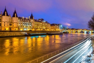 Paris: Valentine Day Dinner Cruise on the Seine River