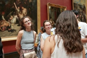 Paris: Best of Louvre Museum Skip-the-Line Guided Tour