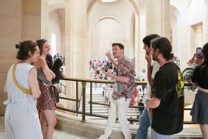 Paris: Best of Louvre Museum Skip-the-Line Guided Tour