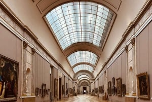 Paris: Best of Louvre Museum Skip-the-Line Guided Tour