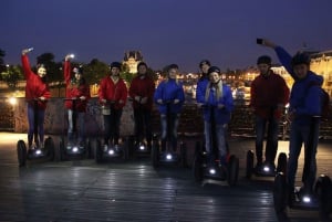 Париж ночью: вечерняя экскурсия на сегвее с местным экскурсоводом