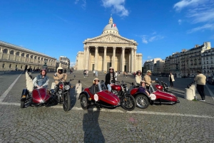 Paris by sidecar 1HR Tour