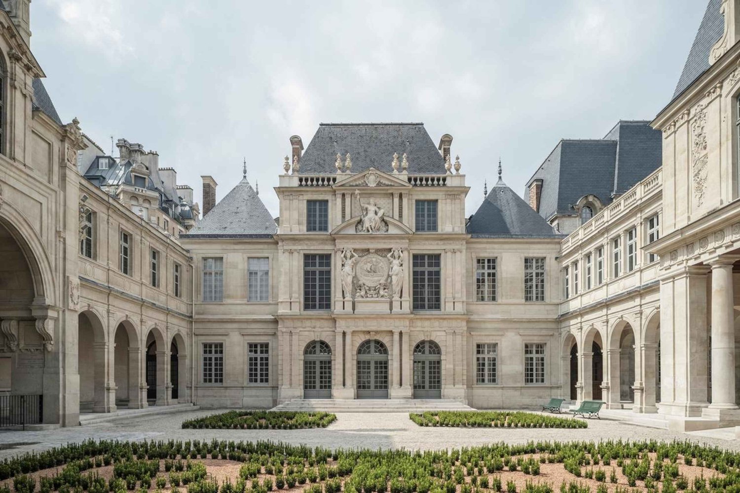Paris: Carnavalet Museum Entry Ticket